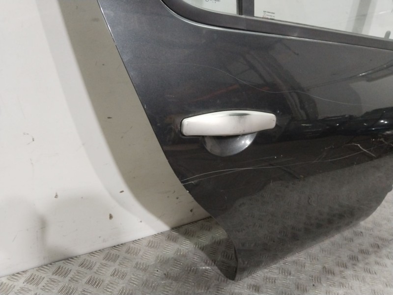 Recambio de puerta trasera derecha para dacia sandero (bs_) 1.5 dci referencia OEM IAM 821008795R  