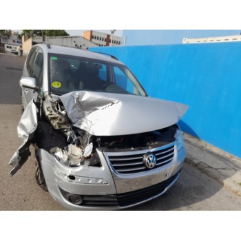 VOLKSWAGEN TOURAN (1T2)