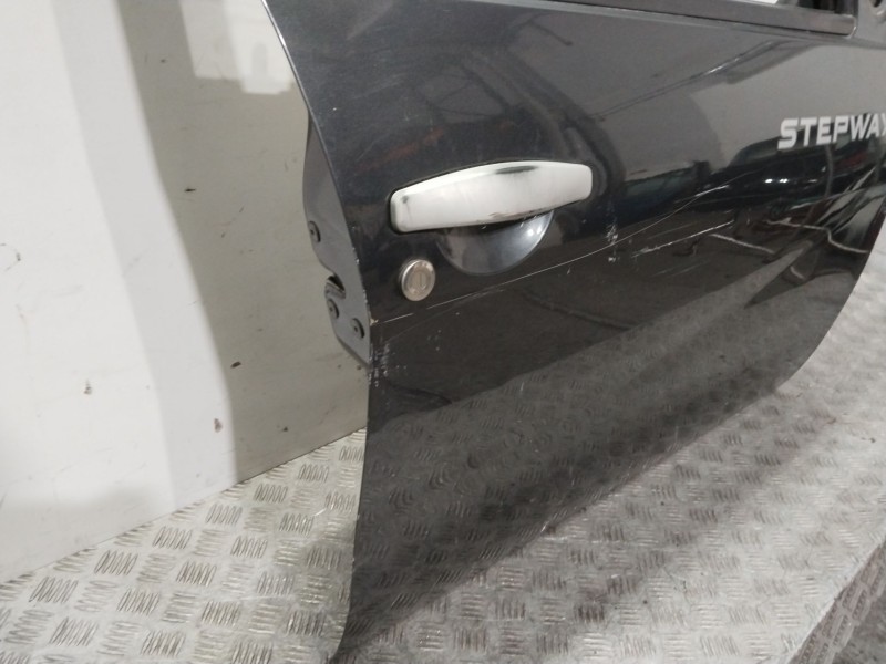 Recambio de puerta delantera derecha para dacia sandero (bs_) 1.5 dci referencia OEM IAM 801006719R  