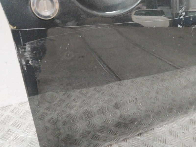 Recambio de puerta delantera derecha para dacia sandero (bs_) 1.5 dci referencia OEM IAM 801006719R  