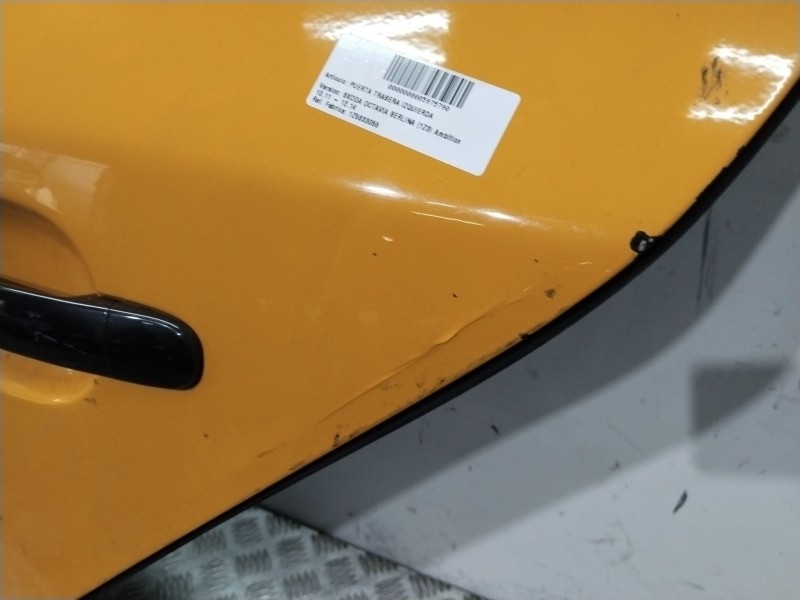 Recambio de puerta trasera izquierda para skoda octavia berlina (1z3) ambition referencia OEM IAM 1Z5833055 AMARILLO 