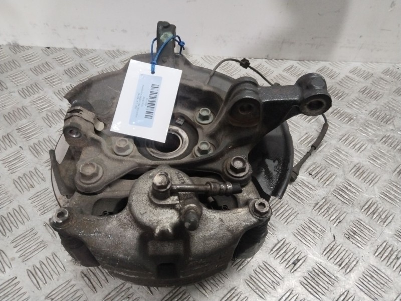 Recambio de mangueta delantera izquierda para mazda cx-3 (dk) 2.0 skyactiv-g referencia OEM IAM D10E33031  