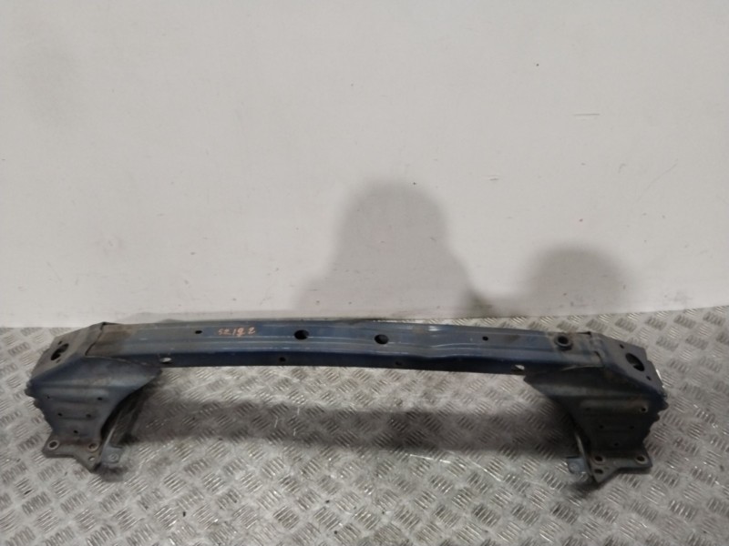 Recambio de refuerzo paragolpes delantero para mazda 6 hatchback (gg) 2.0 di (gg14) referencia OEM IAM GJ6A50070A  