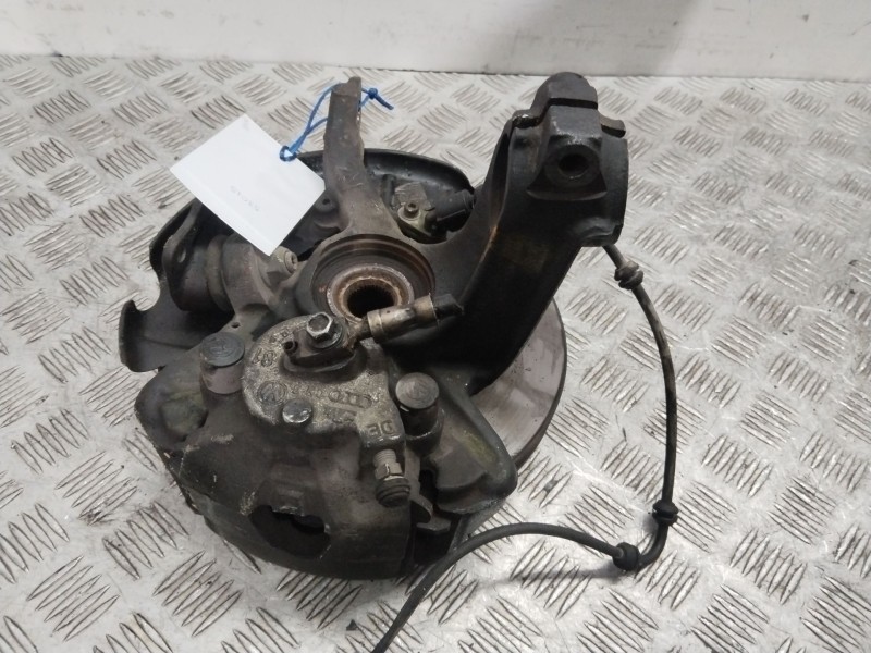 Recambio de mangueta delantera izquierda para seat leon (1m1) 1.6 16 v referencia OEM IAM 1J0407255AH  