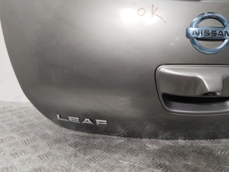 Recambio de porton trasero para nissan leaf (ze0) electric referencia OEM IAM K010M3NAMA  
