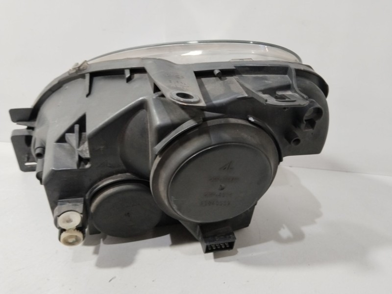 Recambio de faro derecho para citroën xsara (n1) 2.0 hdi 90 referencia OEM IAM 40840748D  