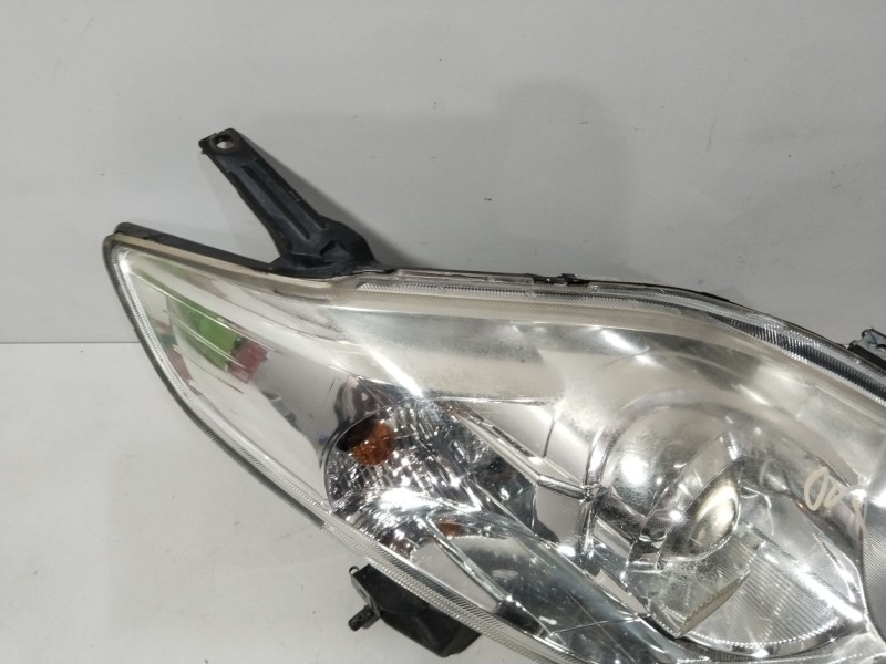 Recambio de faro derecho para mazda 5 (cr) 1.8 (cr19) referencia OEM IAM C23551030  