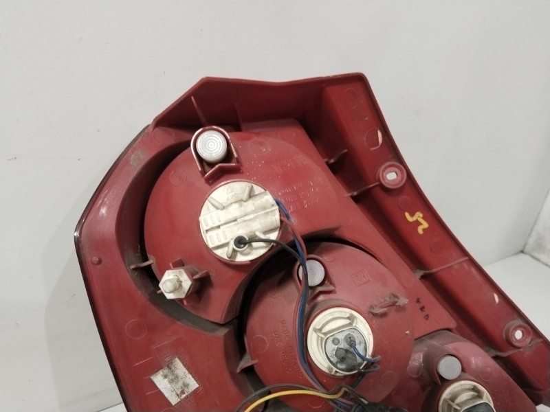 Recambio de piloto trasero derecho para chevrolet aveo / kalos hatchback (t250, t255) 1.2 referencia OEM IAM 96650615  