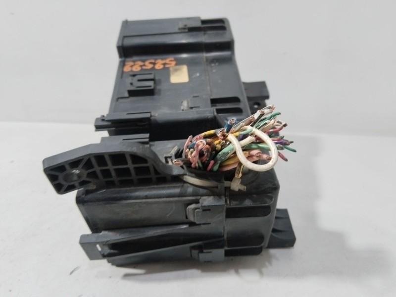 Recambio de caja reles / fusibles para peugeot 107 (pm_, pn_) 1.4 hdi referencia OEM IAM 5014P01  