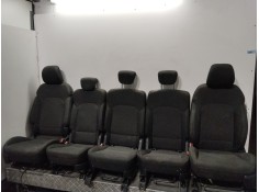 Recambio de juego asientos completo para kia carens iv 1.6 gdi referencia OEM IAM   