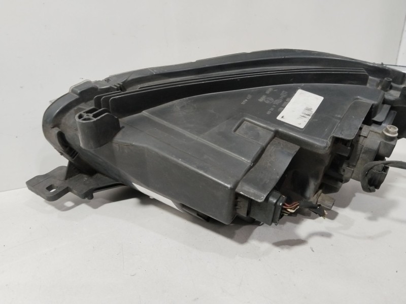 Recambio de faro derecho para citroën c-elysée exclusive referencia OEM IAM 9675139980  