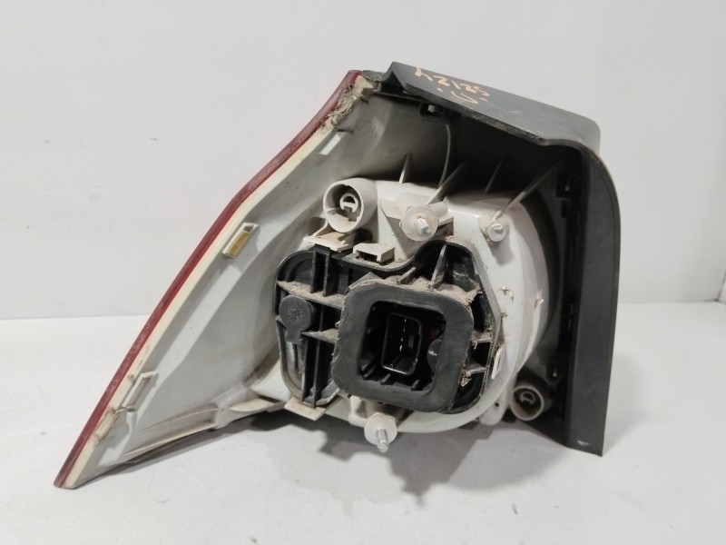 Recambio de piloto trasero derecho para volkswagen golf v (1k1) 1.4 tsi referencia OEM IAM 1K6945096AA  