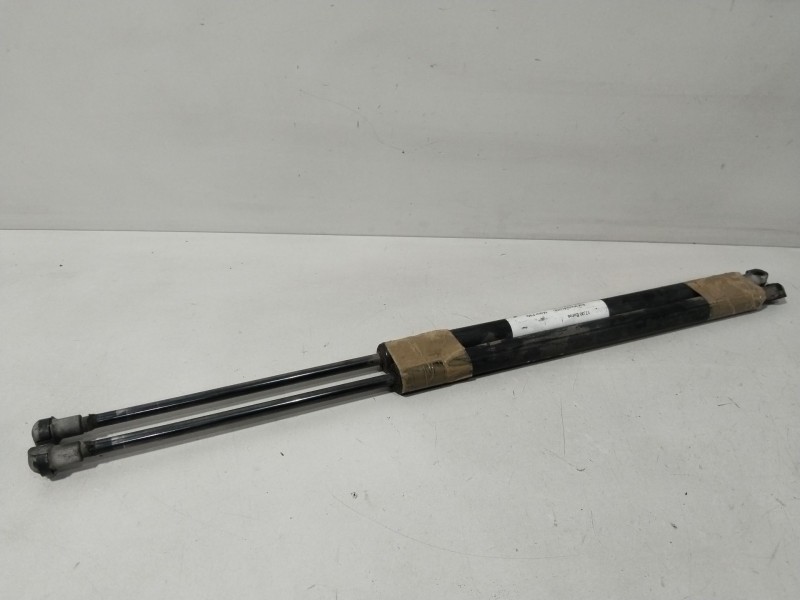 Recambio de amortiguadores maletero / porton para nissan primera berlina (p12) visia referencia OEM IAM 90452AU200  