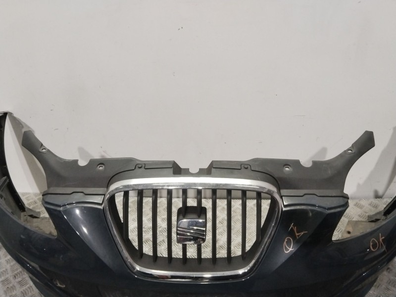 Recambio de paragolpes delantero para seat altea (5p1) 1.9 tdi referencia OEM IAM 5P0807217MGRU GRIS 