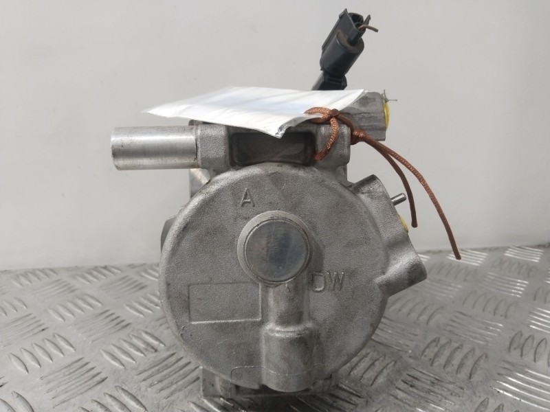 Recambio de compresor aire acondicionado para kia rio ii (jb) 1.4 16v referencia OEM IAM 977011G010  