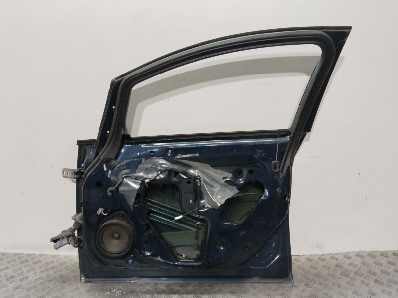 Recambio de puerta delantera derecha para opel astra j (p10) 1.6 (68) referencia OEM IAM 13330766  