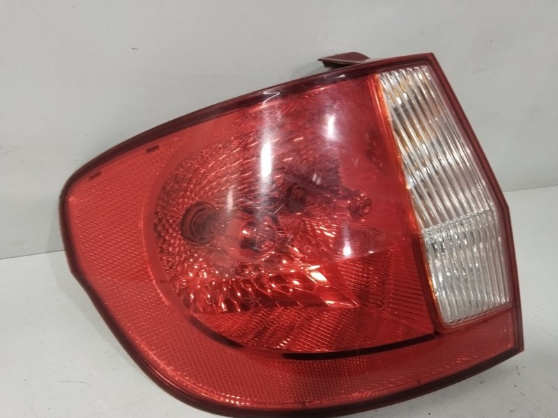 Recambio de piloto trasero izquierdo para hyundai getz (tb) 1.5 crdi referencia OEM IAM 924011C5XX  