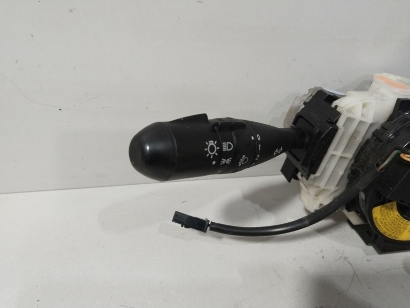 Recambio de mando multifuncion para dacia sandero (bs_) 1.5 dci referencia OEM IAM MR986420  