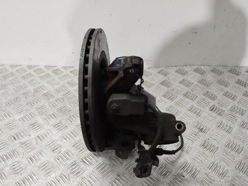 Recambio de mangueta delantera derecha para citroën xsara (n1) 2.0 hdi 90 referencia OEM IAM 364754  