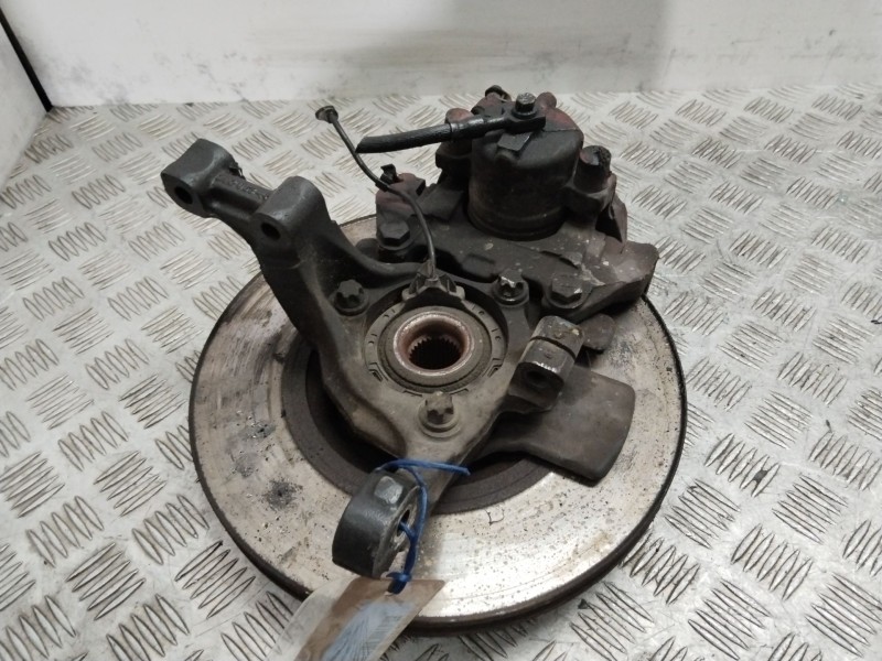 Recambio de mangueta delantera izquierda para opel astra h (a04) 1.9 cdti (l48) referencia OEM IAM 13156037  