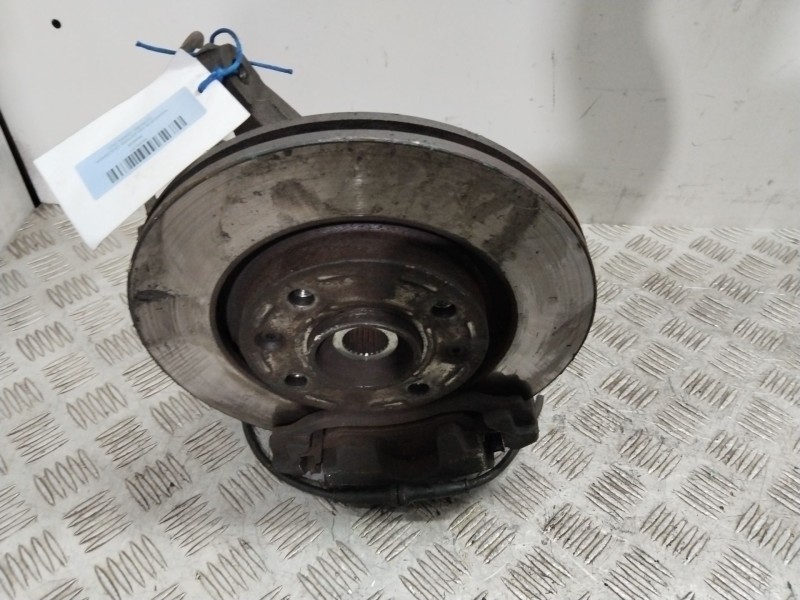 Recambio de mangueta delantera izquierda para citroën xsara (n1) 2.0 hdi 90 referencia OEM IAM 364654  