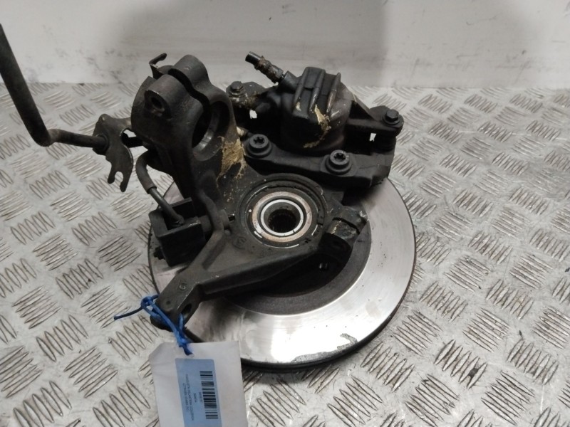 Recambio de mangueta delantera izquierda para citroën xsara (n1) 2.0 hdi 90 referencia OEM IAM 364654  