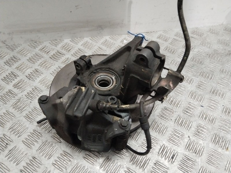 Recambio de mangueta delantera izquierda para citroën xsara (n1) 2.0 hdi 90 referencia OEM IAM 364654  