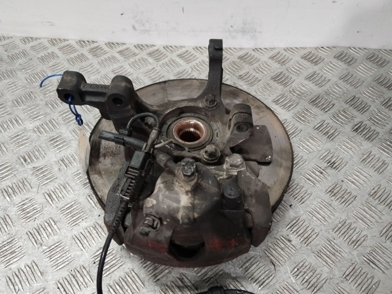 Recambio de mangueta delantera derecha para opel astra h (a04) 1.9 cdti (l48) referencia OEM IAM 13156046  