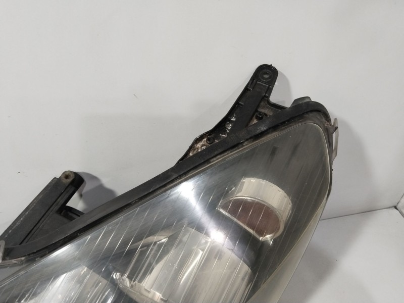 Recambio de faro izquierdo para opel astra h (a04) 1.9 cdti (l48) referencia OEM IAM 1EG27037001  