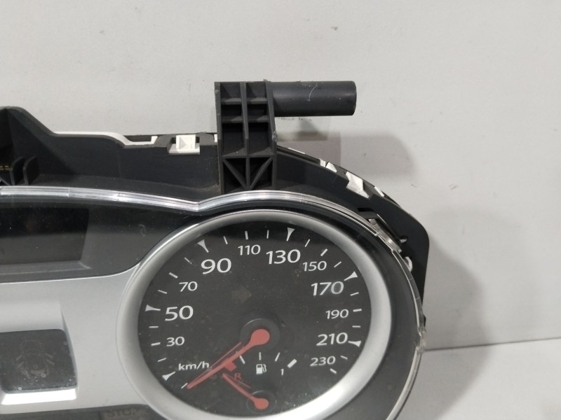 Recambio de cuadro instrumentos para renault clio iv (bh_) 1.5 dci 90 referencia OEM IAM 8201060299A  