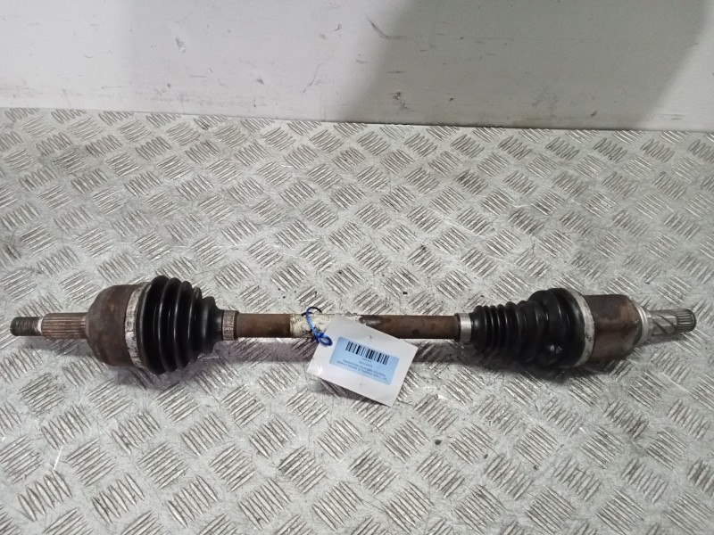Recambio de transmision delantera izquierda para renault megane iii hatchback (bz0/1_, b3_) 1.5 dci (bz0c) referencia OEM IAM 39