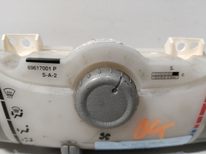 Recambio de mando calefaccion / aire acondicionado para peugeot 107 (pm_, pn_) 1.4 hdi referencia OEM IAM 559000H020  