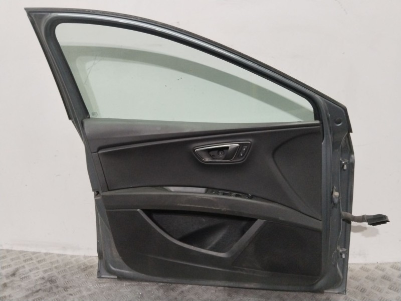Recambio de puerta delantera izquierda para seat leon (5f1) 1.6 tdi referencia OEM IAM 5F4831055A  
