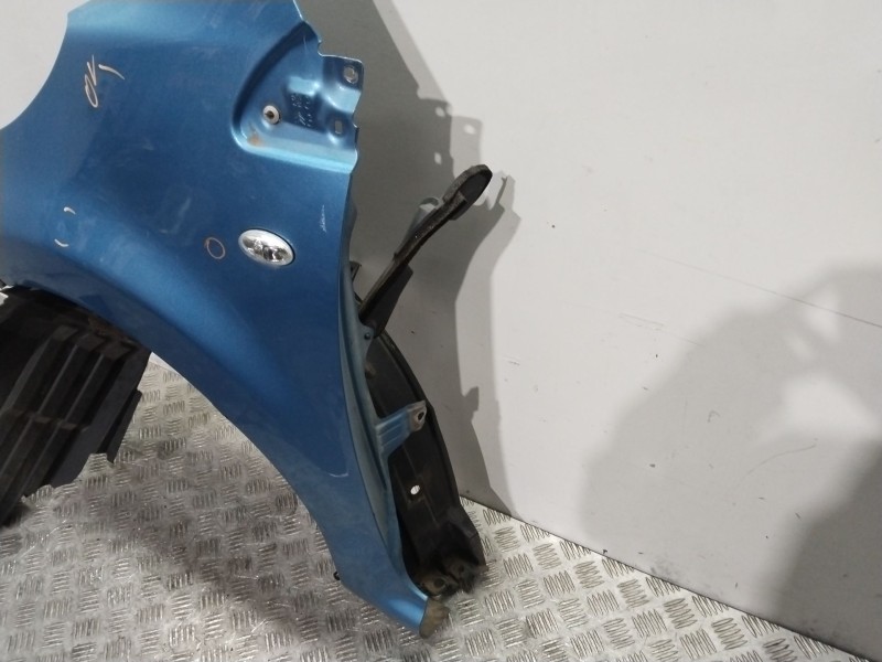 Recambio de aleta delantera izquierda para peugeot 107 (pm_, pn_) 1.0 referencia OEM IAM 7840Q7 AZUL 