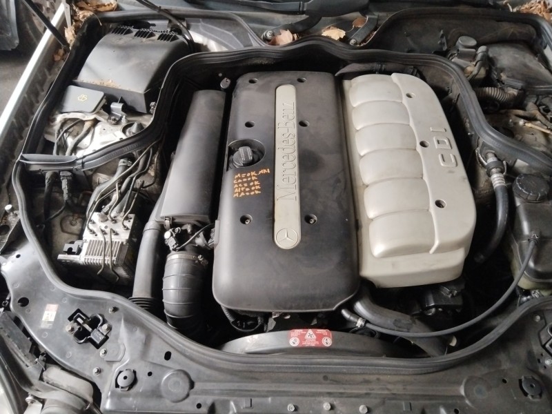 mercedes-benz clase e (w211) del año 2003