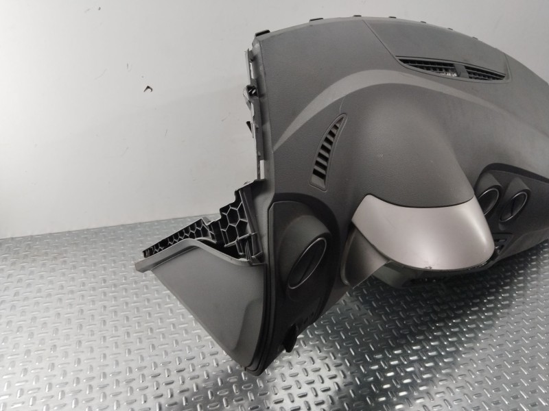 Recambio de salpicadero para citroën c8 (ea_, eb_) 2.2 hdi referencia OEM IAM 8211YW  