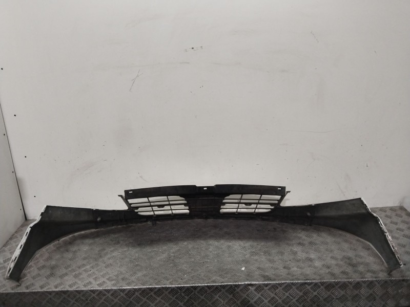 Recambio de rejilla delantera para nissan primastar furgoneta (x83) 2.0 dci 115 referencia OEM IAM 6231200Q0A  