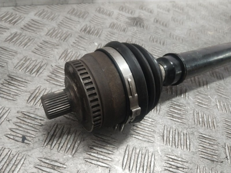 Recambio de transmision delantera derecha para audi a4 b5 avant (8d5) 1.9 tdi referencia OEM IAM 8D0407272DL  