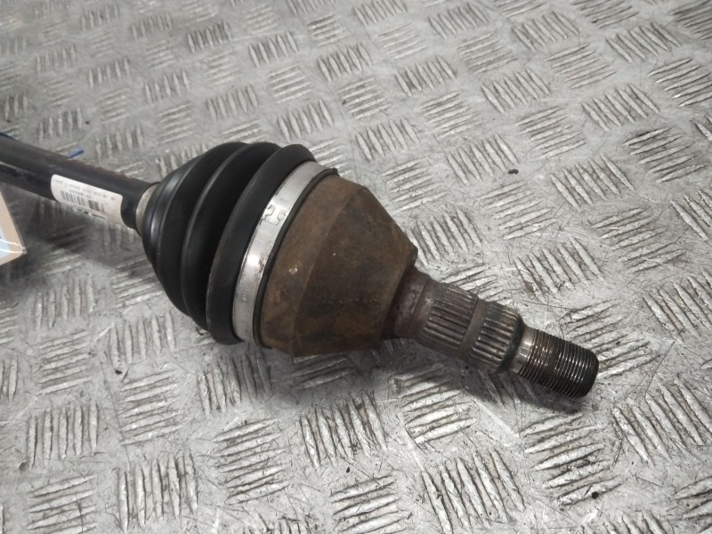 Recambio de transmision delantera izquierda para opel astra j (p10) 1.7 cdti (68) referencia OEM IAM 13396740  