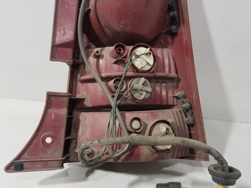 Recambio de piloto trasero izquierdo para kia picanto i (sa) 1.1 referencia OEM IAM 9240107010  