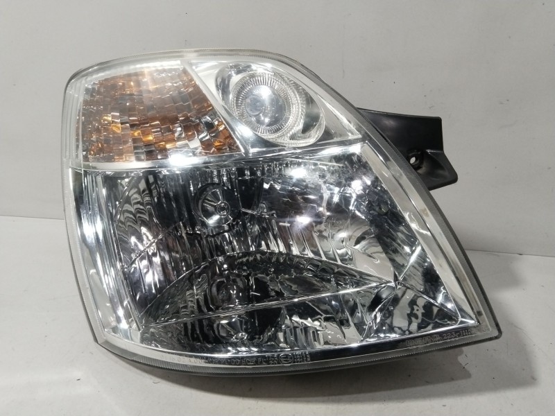 Recambio de faro derecho para kia picanto i (sa) 1.1 referencia OEM IAM 9210207060  