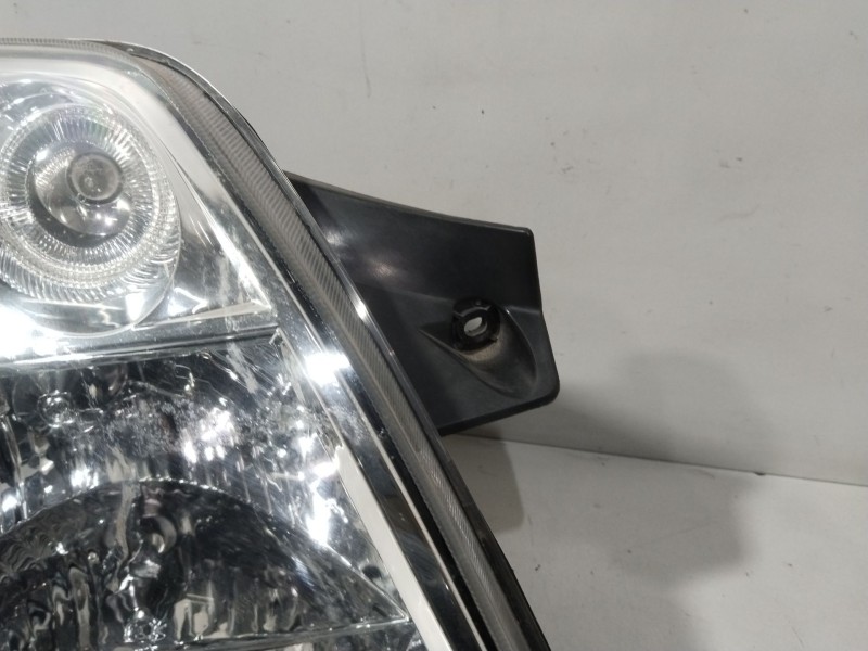 Recambio de faro derecho para kia picanto i (sa) 1.1 referencia OEM IAM 9210207060  