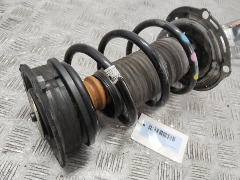 Recambio de amortiguador delantero izquierdo para seat leon (5f1) 1.6 tdi referencia OEM IAM 5Q0413023FM  