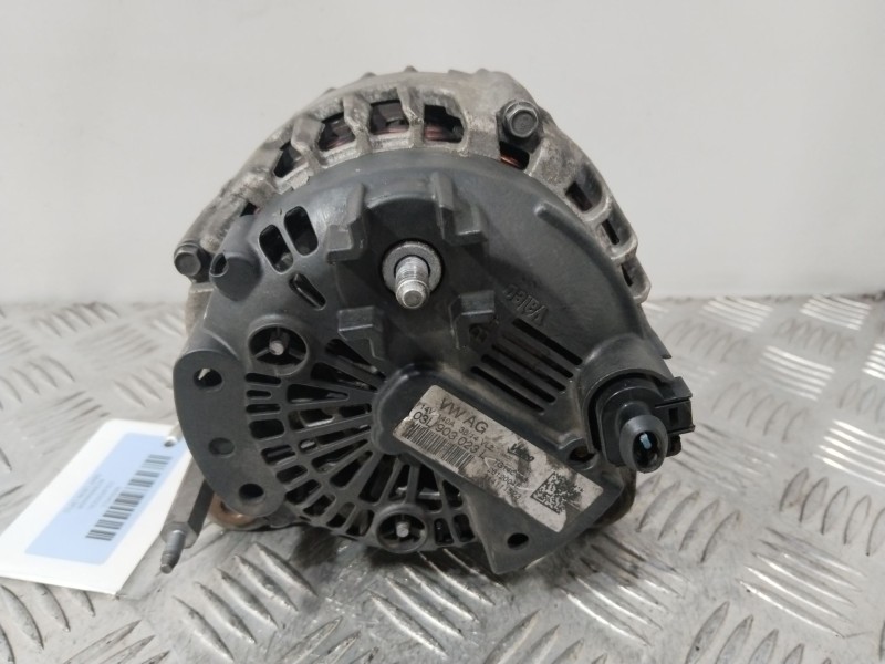 Recambio de alternador para seat leon (5f1) 1.6 tdi referencia OEM IAM 03L903023L  