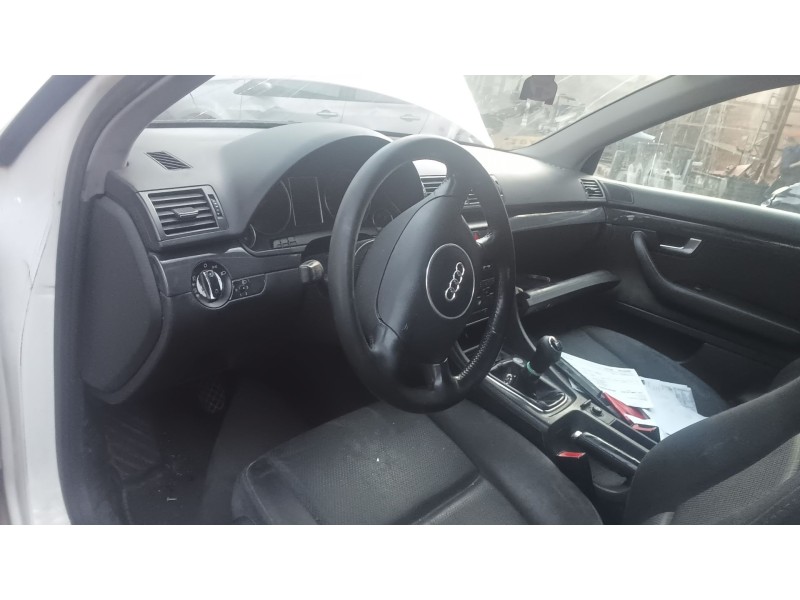 audi a4 b6 (8e2) del año 2001
