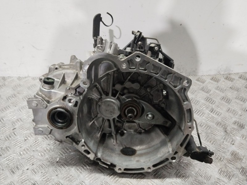 Recambio de caja cambios para kia rio ii (jb) 1.4 16v referencia OEM IAM T9W5 4300023041 013769