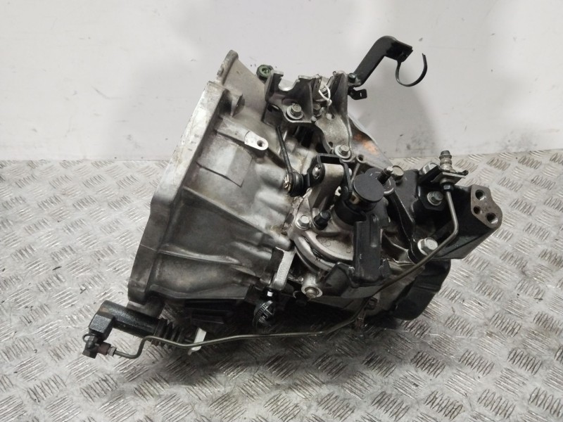 Recambio de caja cambios para kia rio ii (jb) 1.4 16v referencia OEM IAM T9W5 4300023041 013769