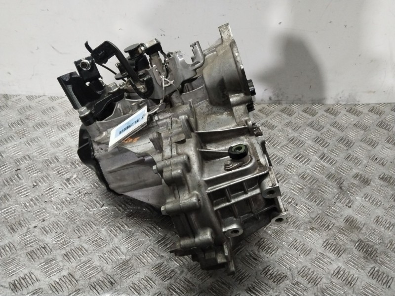 Recambio de caja cambios para kia rio ii (jb) 1.4 16v referencia OEM IAM T9W5 4300023041 013769