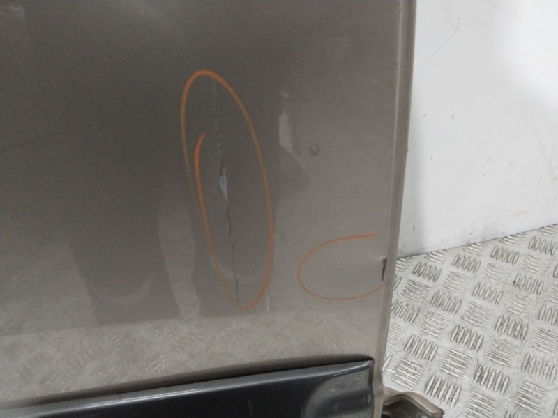 Recambio de puerta trasera derecha para kia sorento i (jc) 2.5 crdi referencia OEM IAM 770043E111  