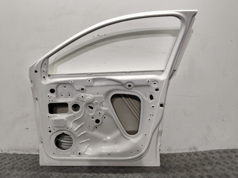 Recambio de puerta delantera derecha para seat ateca (kh7, khp) 1.4 tsi referencia OEM IAM 575831052E  